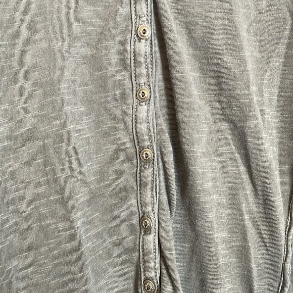 Kuhl Gia Short Sleeve Shirt in Carbon Gray with Crochet detail size M - Picture 10 of 16